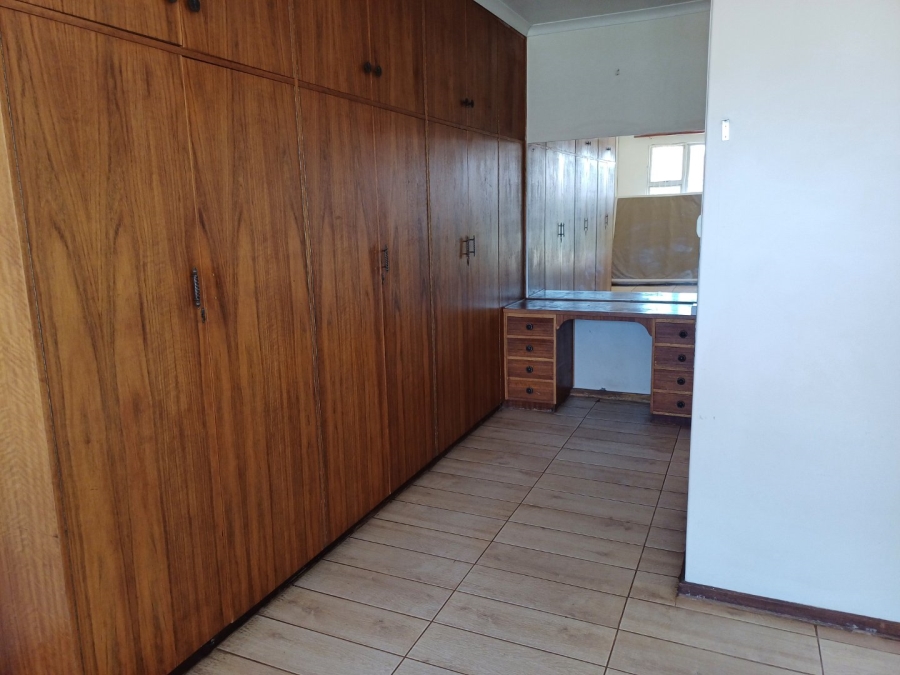 To Let 5 Bedroom Property for Rent in Fichardt Park Free State